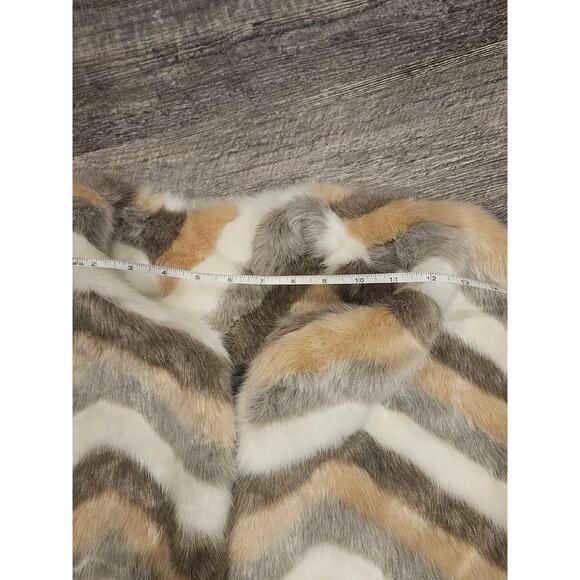 Anthropologie Bolero Cape Womens One Size Faux Fur Striped Multicolor Shrug - Picture 3 of 7